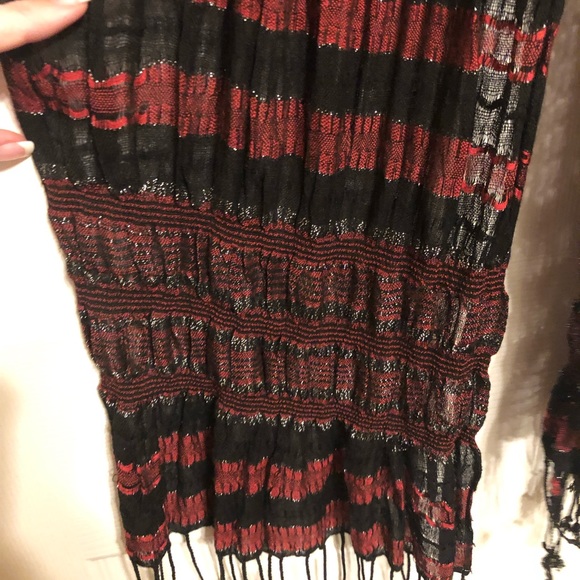 Scarf 🧣 - Picture 1 of 2